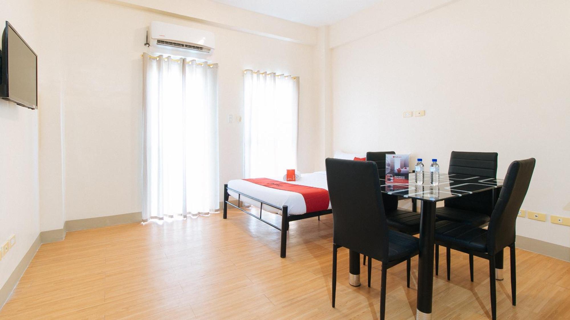 Reddoorz Plus At Alpina Heights Paranaque Paranaque City المظهر الخارجي الصورة
