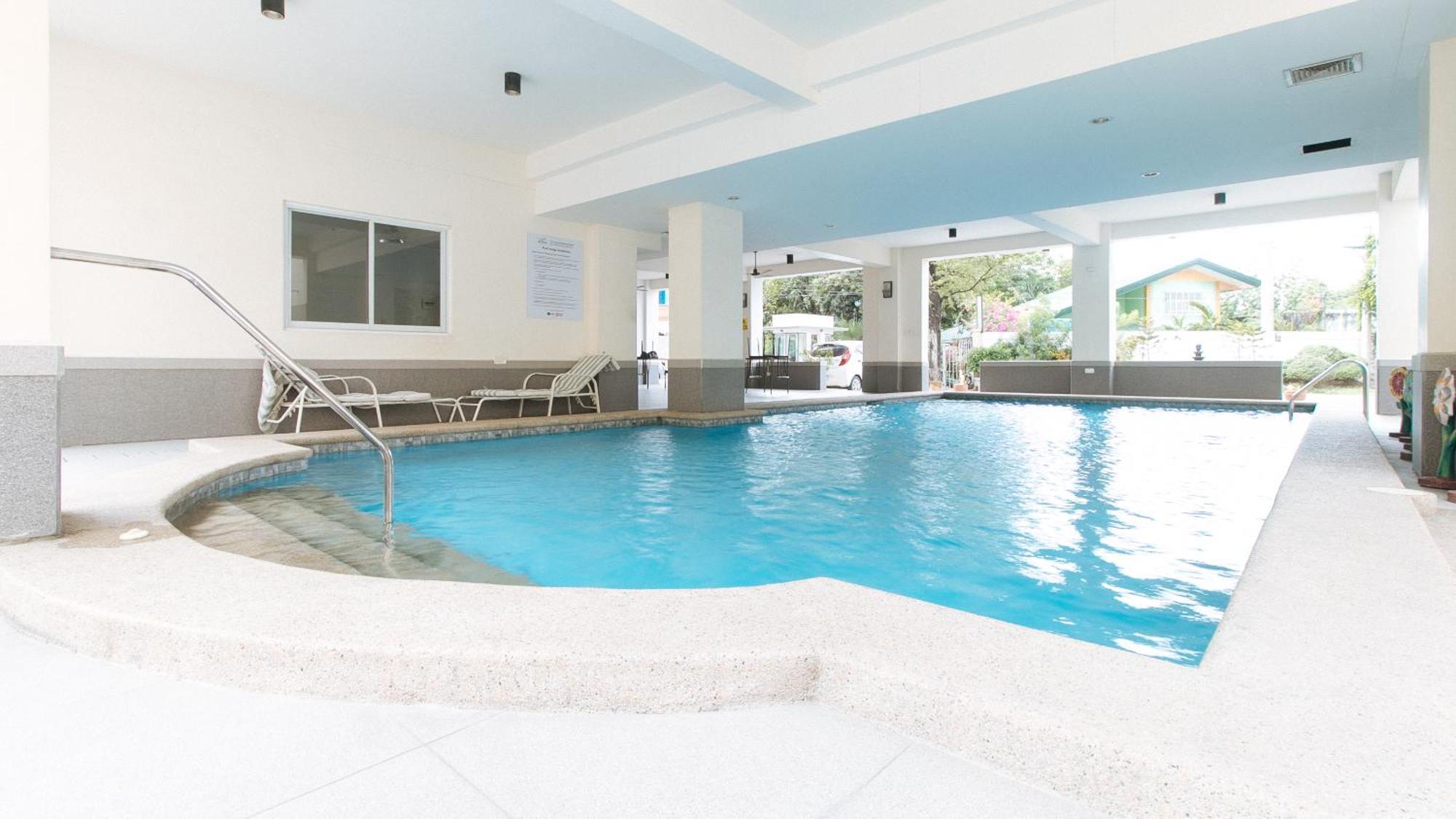 Reddoorz Plus At Alpina Heights Paranaque Paranaque City المظهر الخارجي الصورة