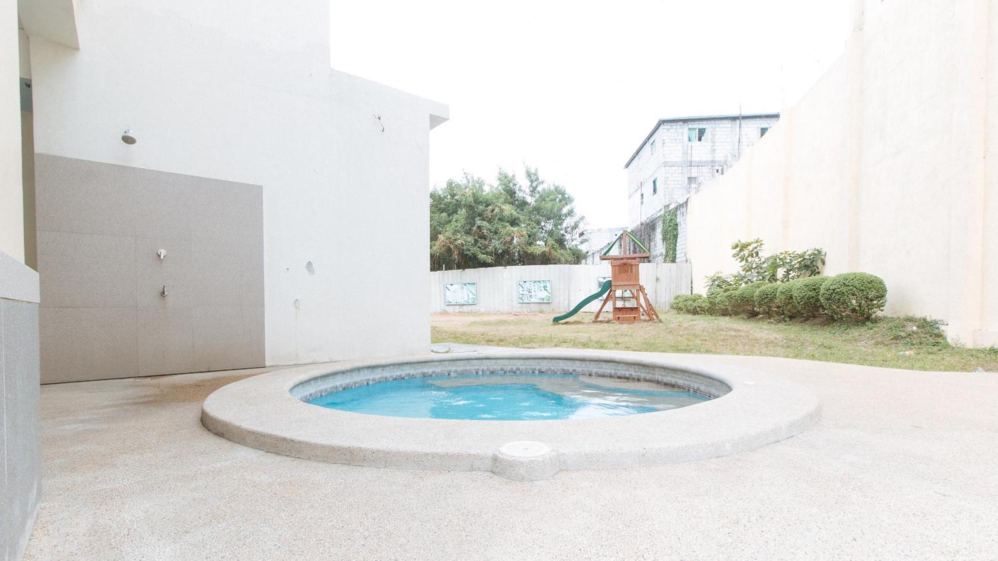 Reddoorz Plus At Alpina Heights Paranaque Paranaque City المظهر الخارجي الصورة